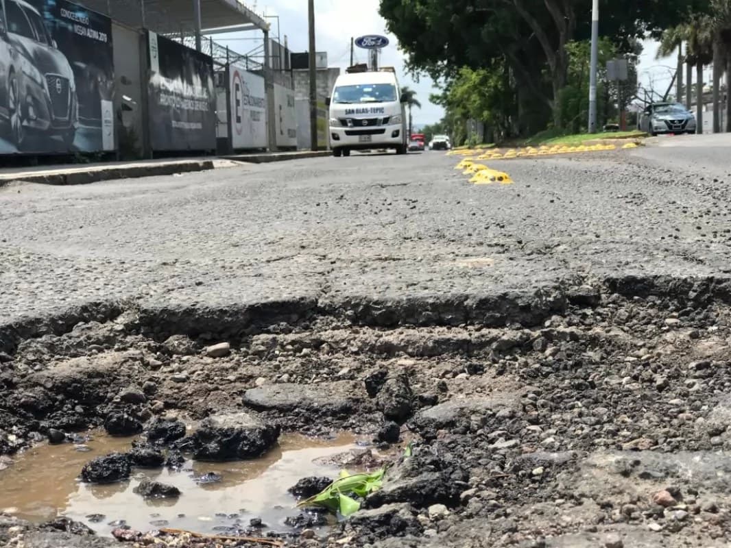 Requieren vialidades de Tepic soluciones más profundas: CMIC