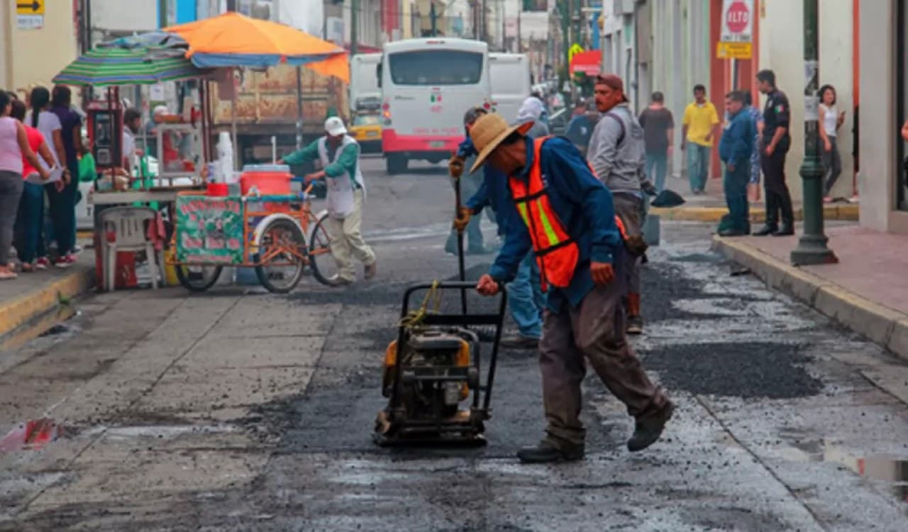 Anuncia Castellón nueva inversión millonaria para \"bacheo\"