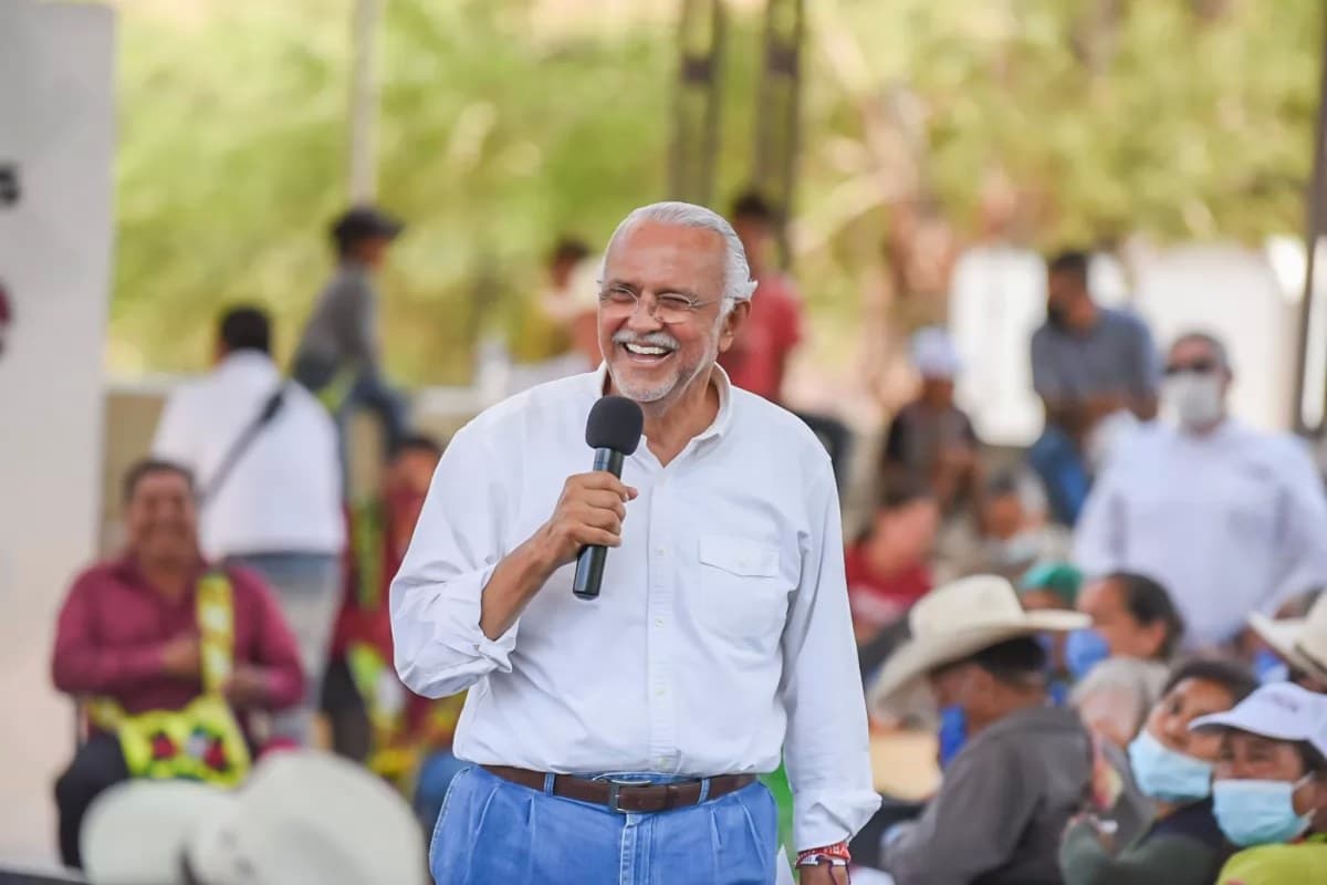 Regresa Navarro Quintero con buenas noticias para Nayarit