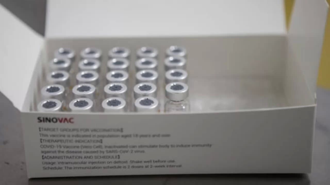 China autoriza el uso de vacuna SinoVac en menores