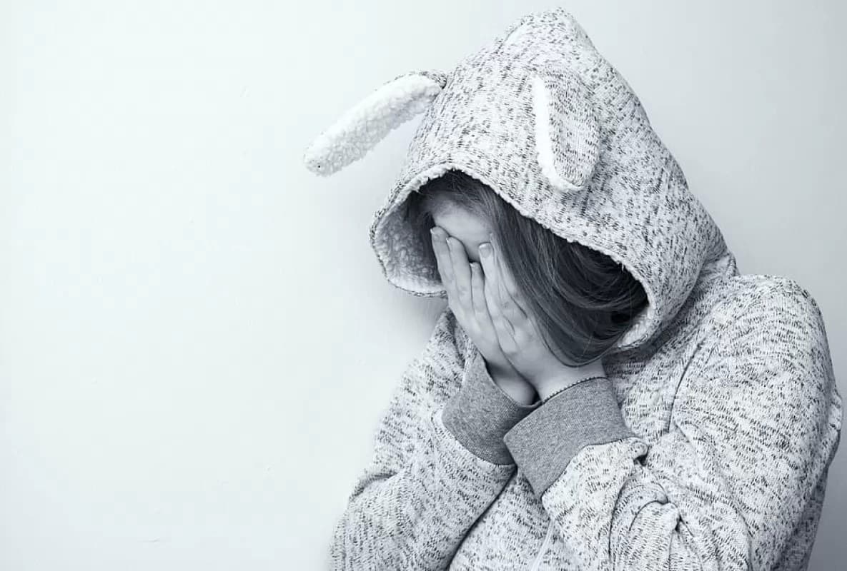 Investigan presunta red de explotación sexual en escuelas