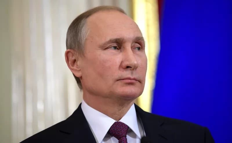 Vladimir Putin firma ley que le permite reelegirse hasta 2036