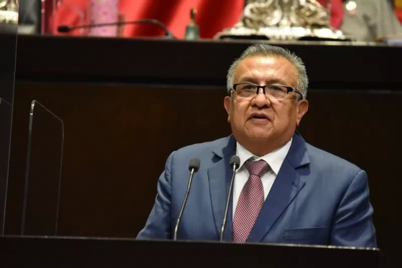 Diputado renuncia a candidatura tras denuncia de abuso sexual contra menor