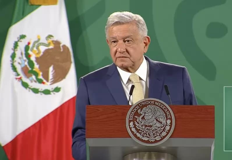 FBI solicitó información de Cabeza de Vaca por lavado de dinero: AMLO