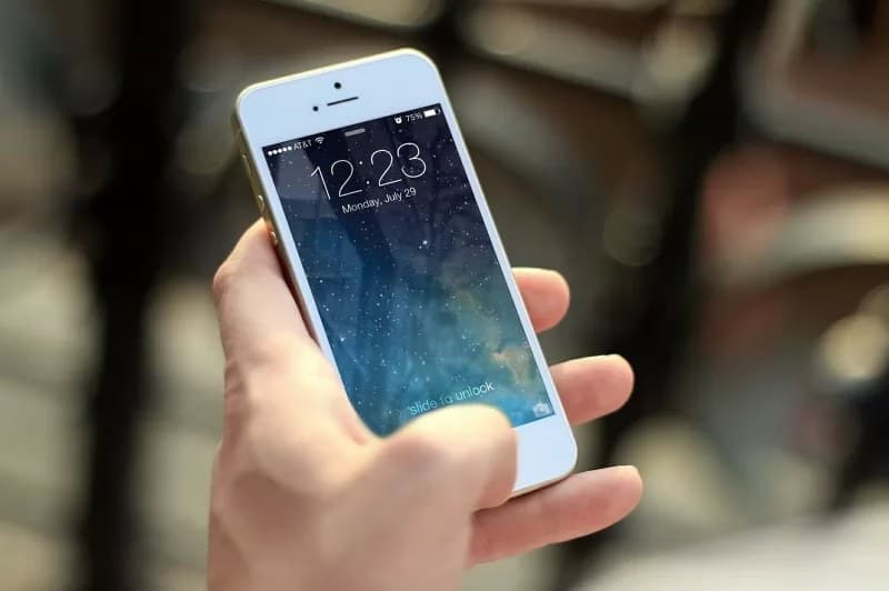 IFT presentará controversia constitucional contra padrón de telefonía móvil
