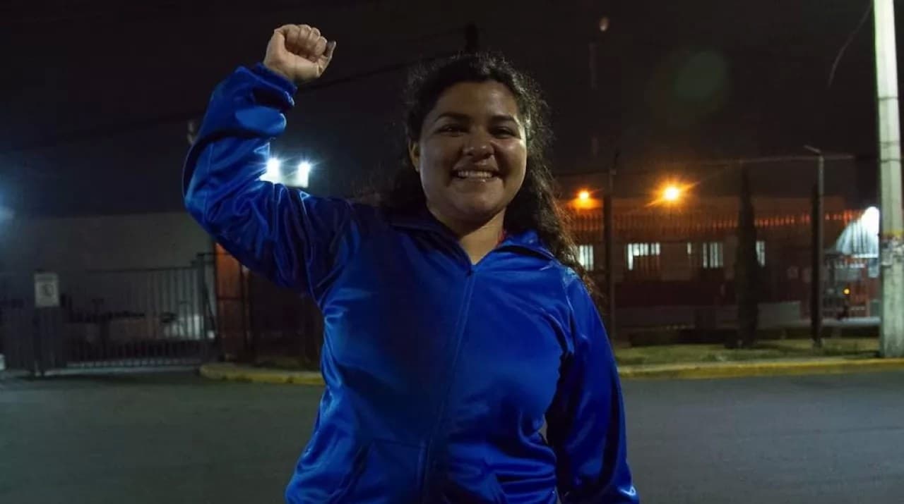 Liberan a Roxana, joven que mató a su violador en el Edo. Mex.
