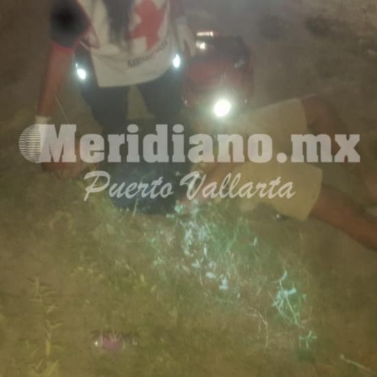 Al chocar en la moderna… ¡hospitalizaron grave a joven motociclista!