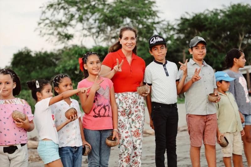 \"El bienestar de nuestras niñas y niños es lo más importante\": Ana Esperanza Berumen