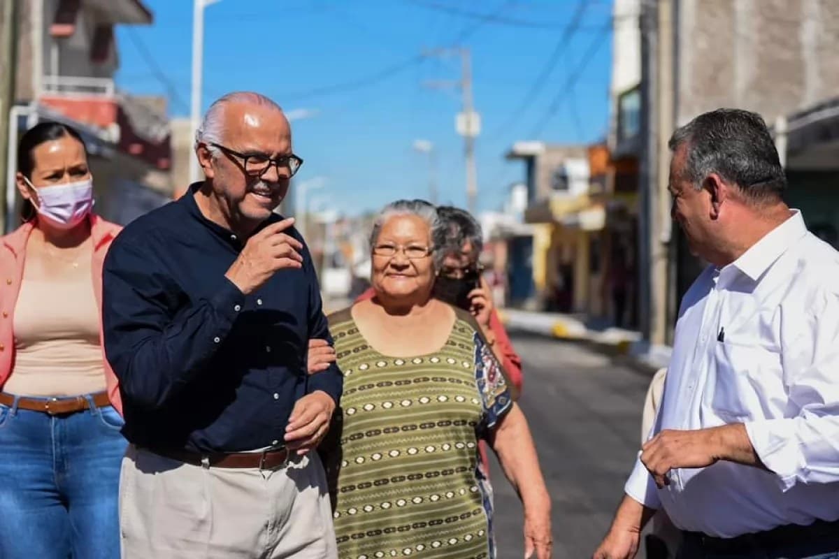 Miguel Ángel no es un Gobernador de escritorio: Juan Echeagaray