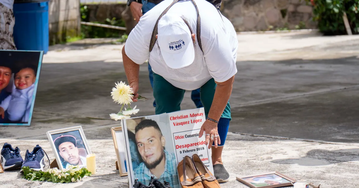 Familias de desaparecidos marchan en Nayarit y exigen justicia nueve años después