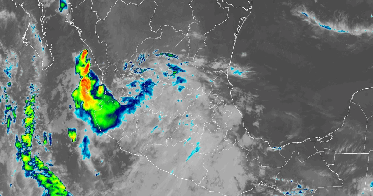 Clima en México hoy martes 25 de agosto de 2026: granizo en Tepic, tormentas en León y calor extremo en Culiacán