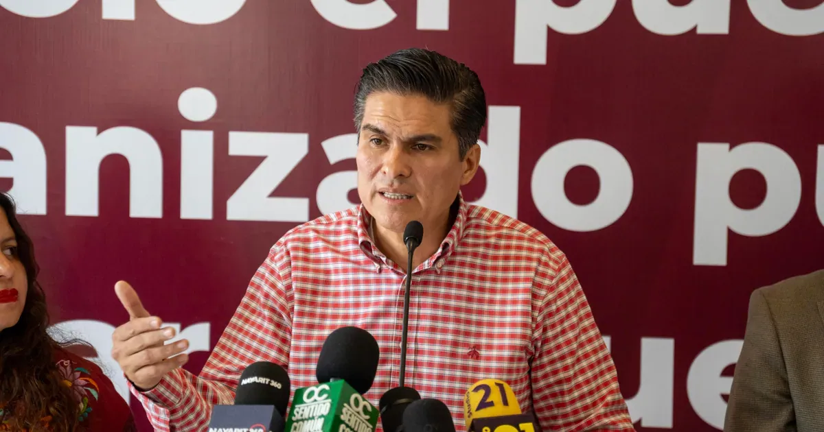 Pavel Jarero acusa falta de transparencia en encuesta de Morena