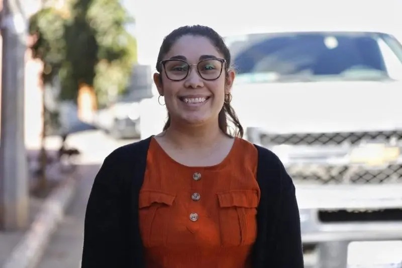 ”Siento felicidad de ver mi calle nueva e iluminada”