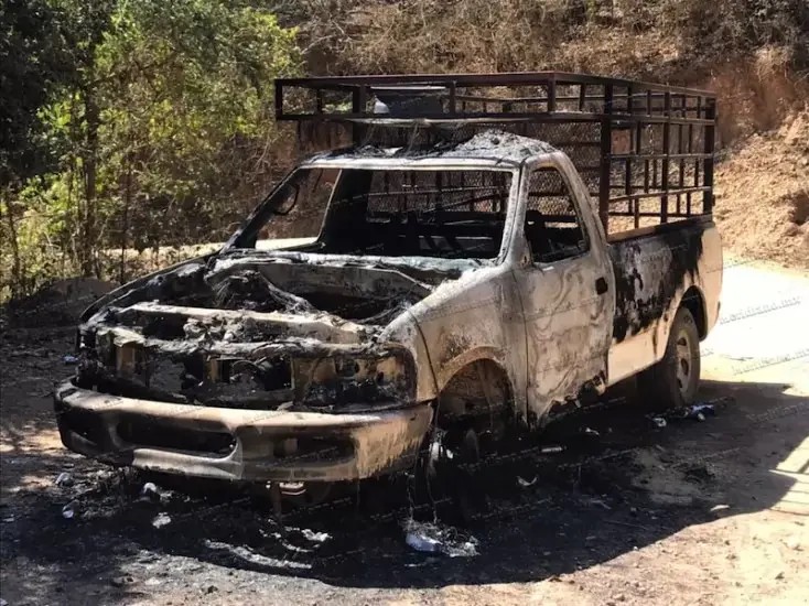 ¡se quemó camioneta!