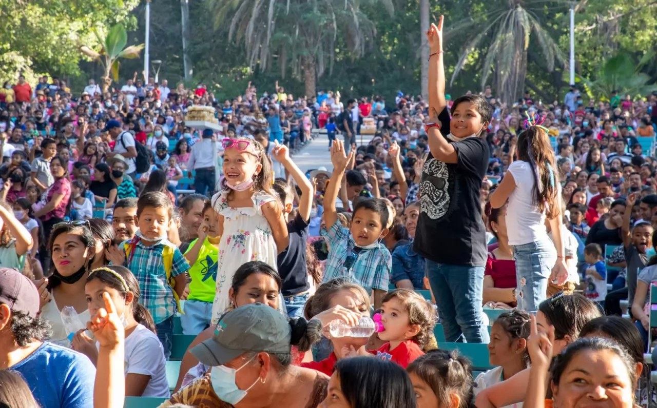 Gracias por permitirnos ser parte de esta nueva historia que se escribe en el Parque La Loma: Beatriz Estrada Martínez.