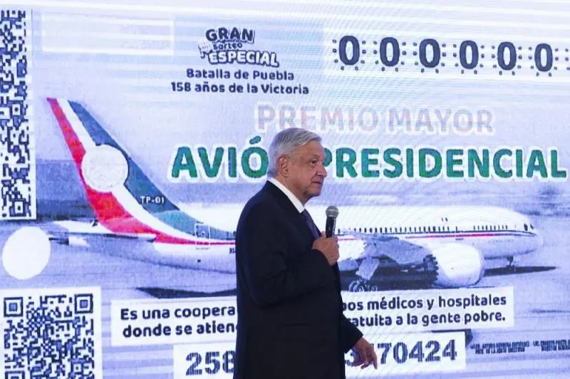México. Director General de Juegos y Sorteos dejará el cargo un día después de la rifa del Avión
