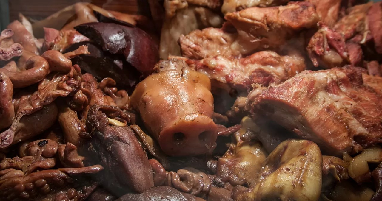 Caen ventas de carnitas y tacos tras cierre del Rastro en Tepic