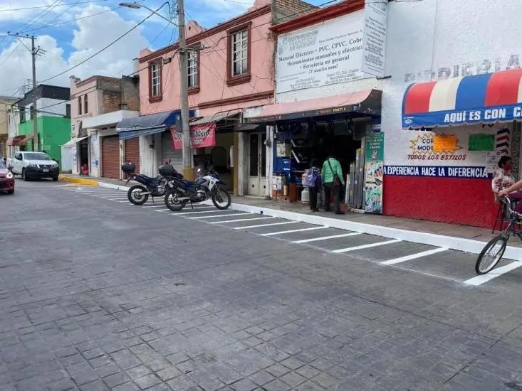 Tepic. Habilitan estacionamiento exclusivo para motocicletas en el Centro Histórico