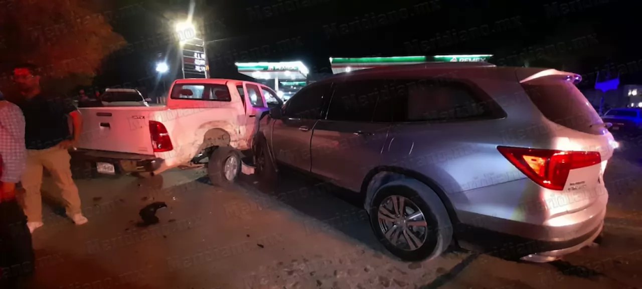 ¡aparatoso choque en el pitillal!