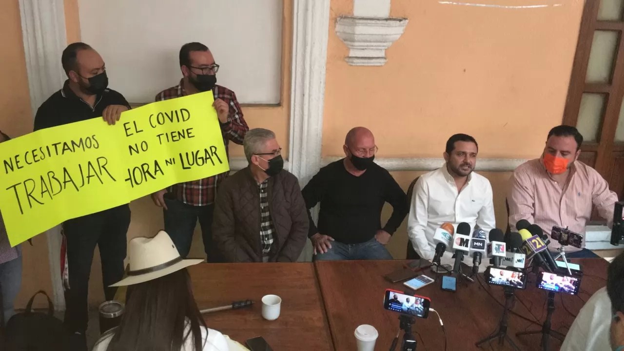 Cierran nuestros negocios, pero nos exigen los impuestos: Restauranteros