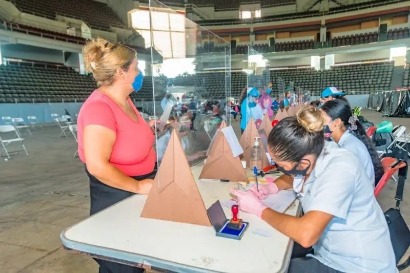 DIF Nayarit comienza con entrega de paquetes ABC en Tepic