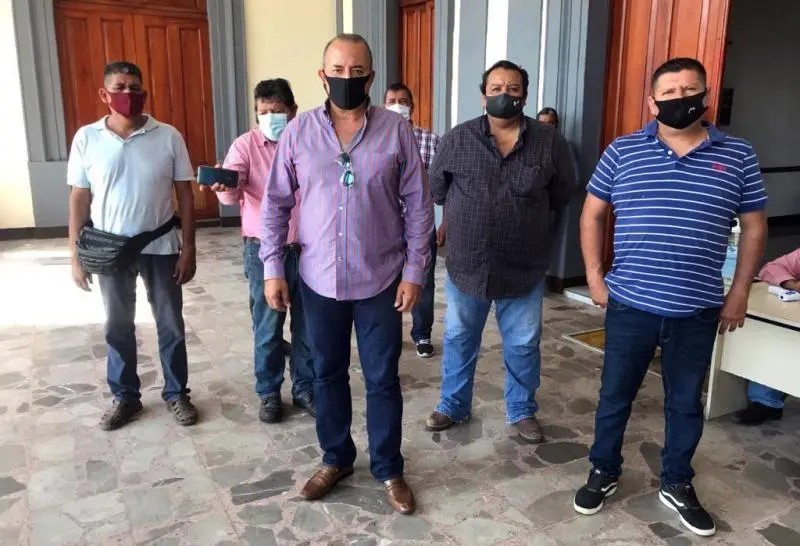 Nayarit. Exige SITRATEN operativo contra taxis clonados