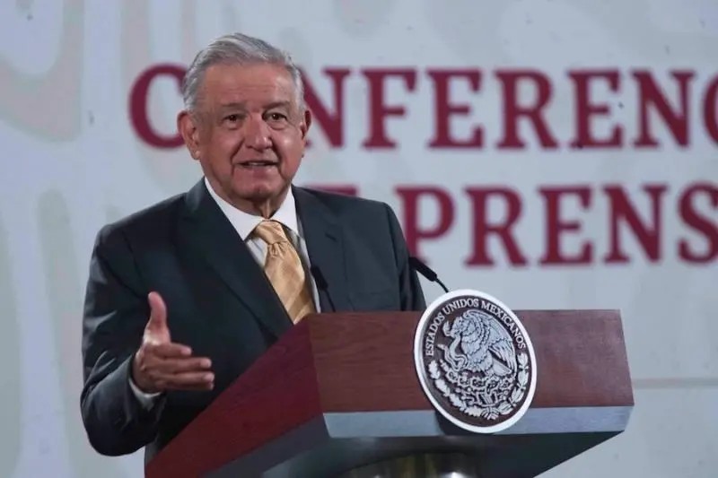 AMLO pidió a la SCJN \"Que no se le niegue al pueblo participar en consulta para enjuiciar a expresidentes\"