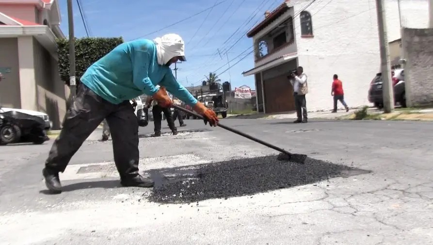 Tepic. Invertirá Ayuntamiento un millón y medio de pesos para bachear calles