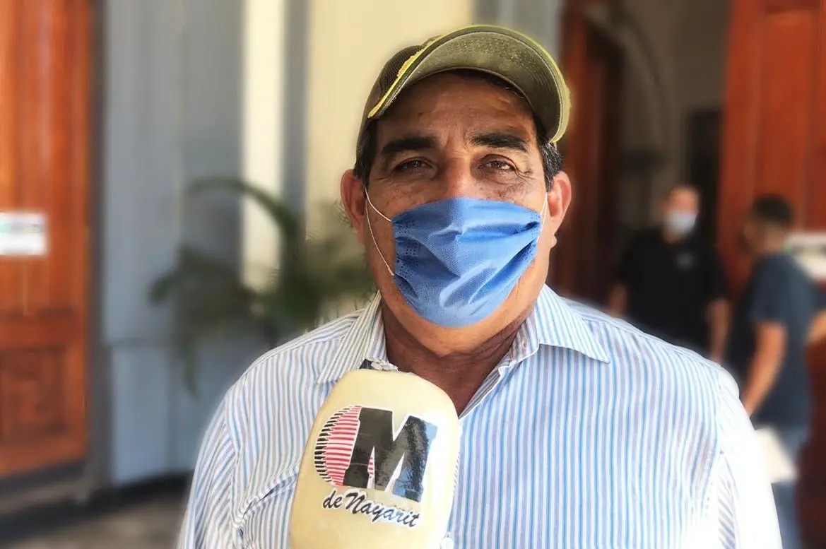 Nayarit. Reparte Toño Echevarría semilla de maíz a productores nayaritas
