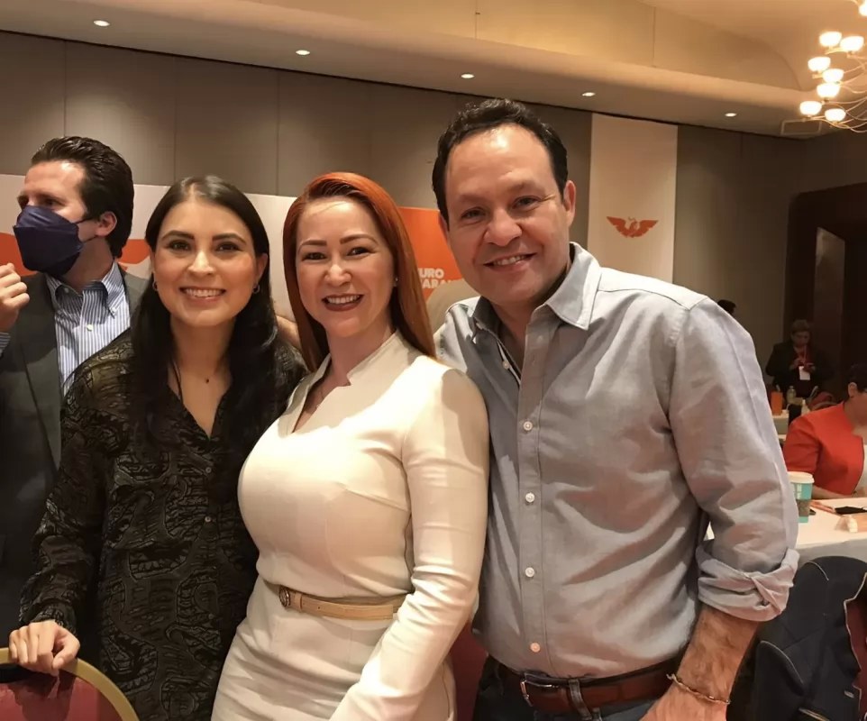 Gloria Núñez llega a MC después de renunciar al PAN