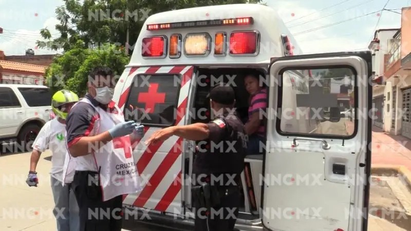 Tepic. Motociclista choca con camioneta repartidora de gas