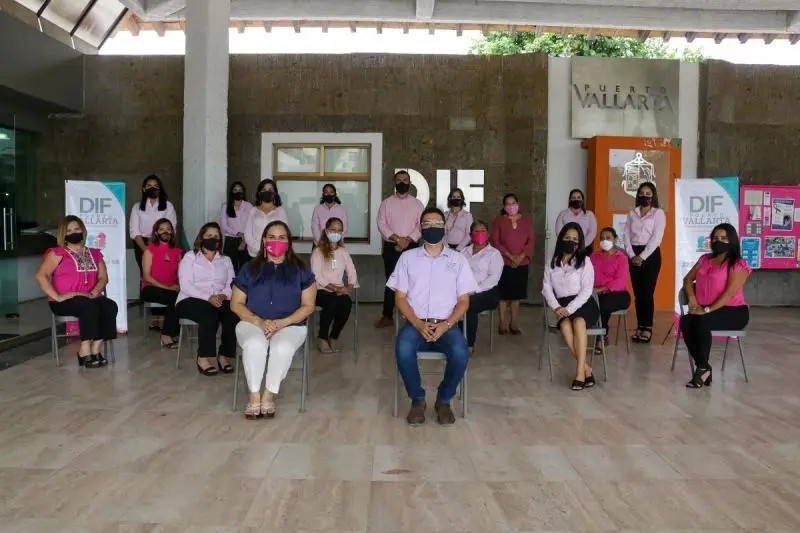 Reconoce Presidenta de DIF Compromiso de Trabajadores