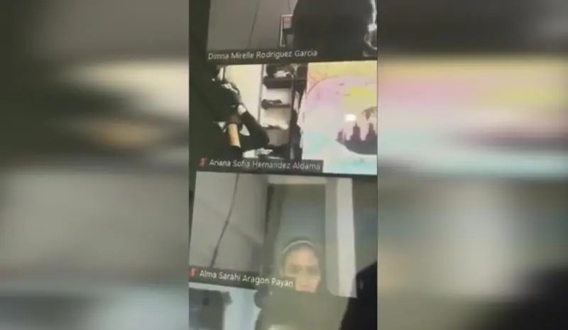 VÍDEO: Captan violento robo en plena clase en línea en Durango