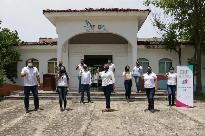 DIF a Través de la Dirección de Protección a la Infancia, Hay Becas Para Material Escolar a 450 menores