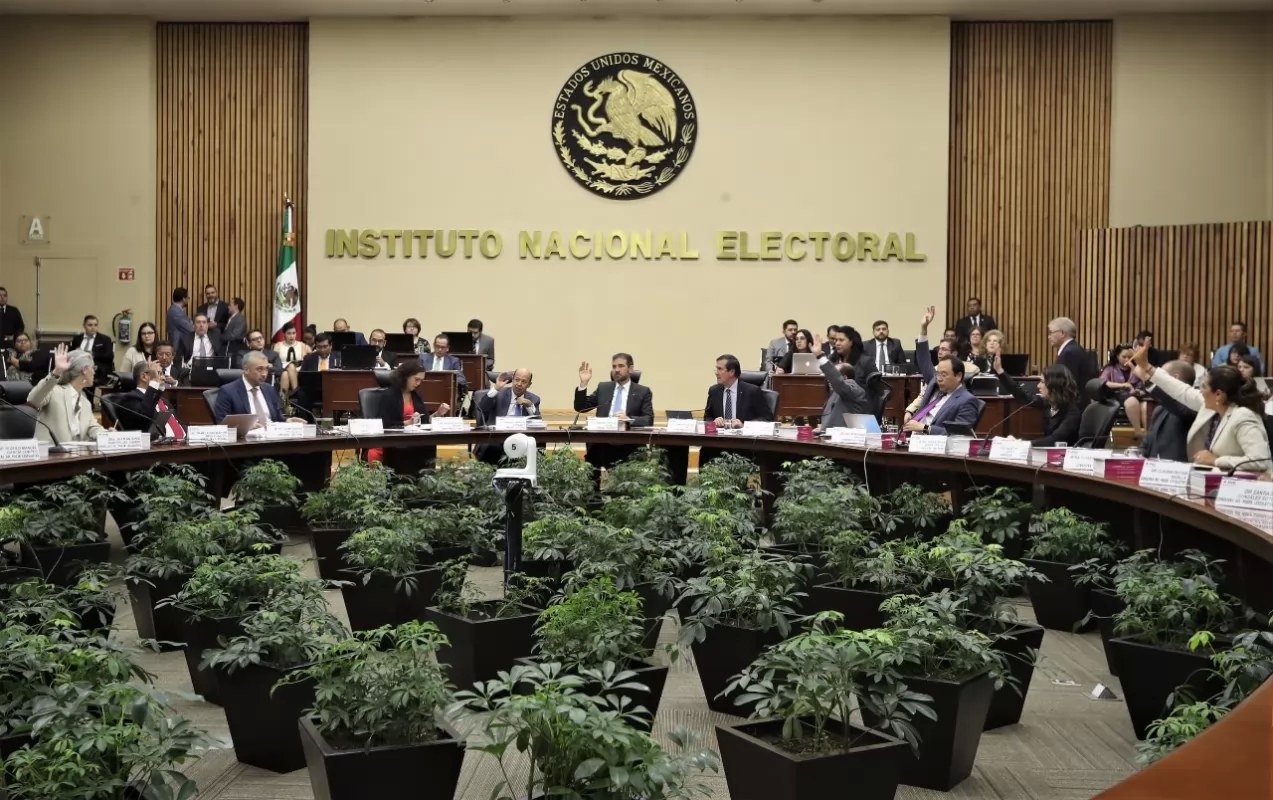 Aprueban financiamiento de partidos políticos para 2022