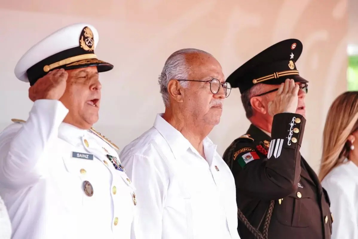 Reconoce Navarro Quintero a las mujeres y hombres que son parte de la Marina