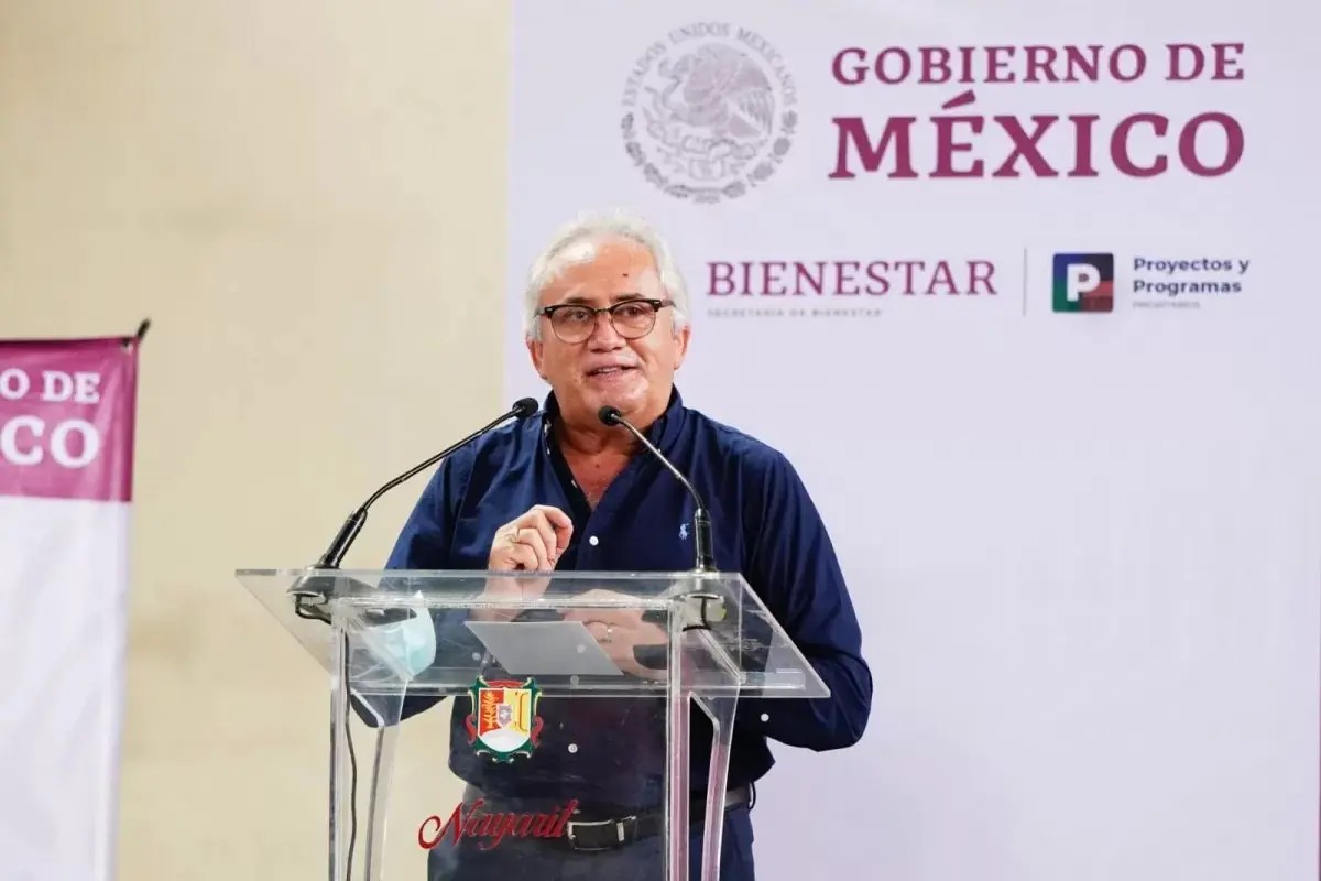 Encabeza Juan Echeagaray entrega de programas bienestar en Nayarit