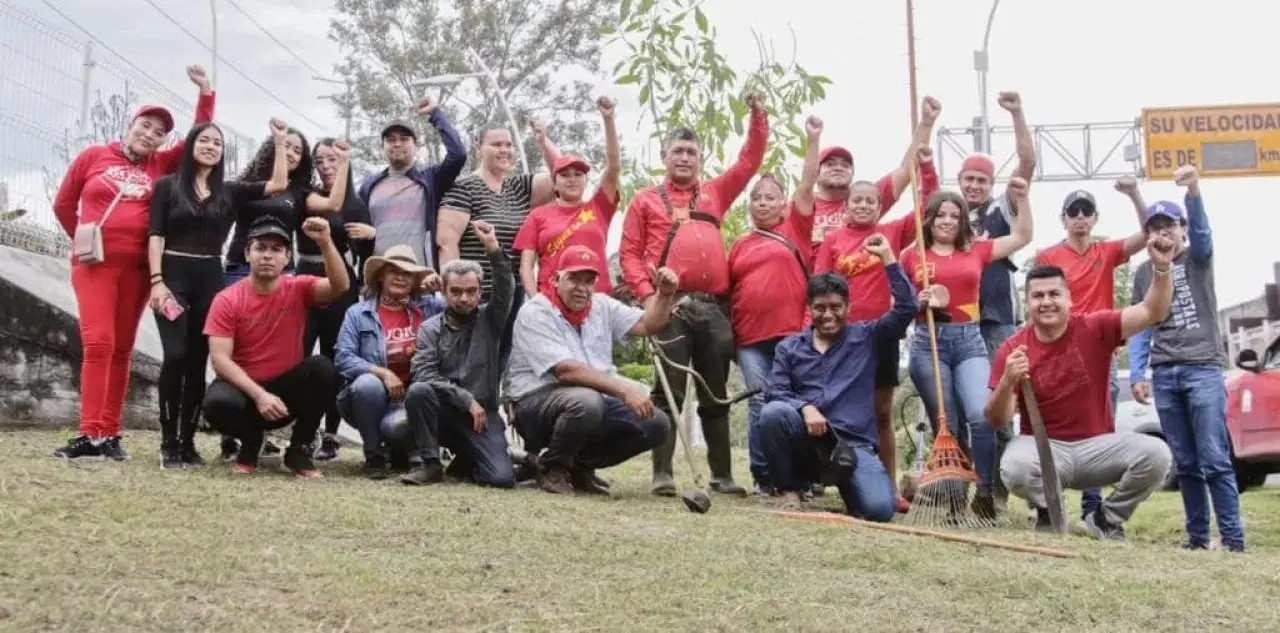 Continúa Fugio Ortiz con la brigada de limpieza en Tepic