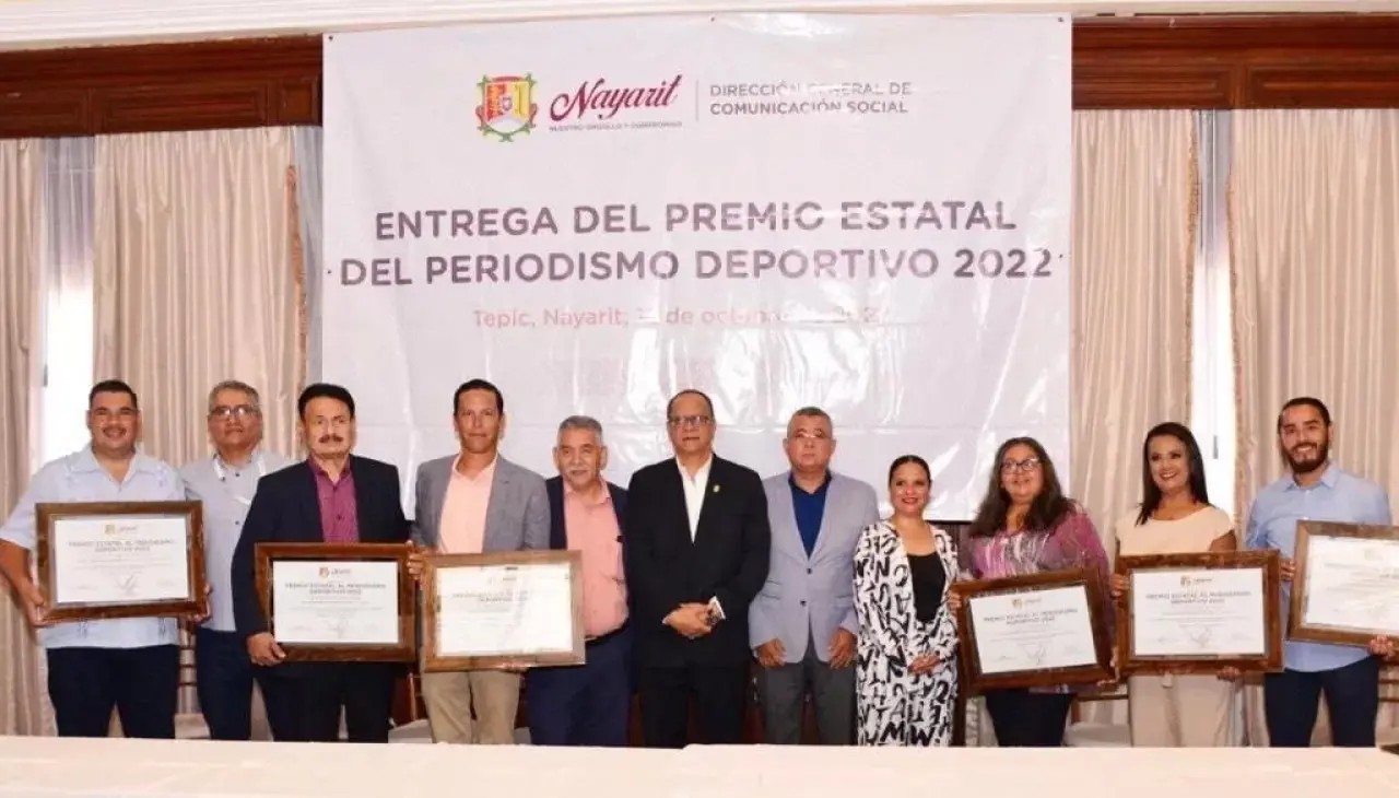 Entregan premio estatal de periodismo deportivo 2022