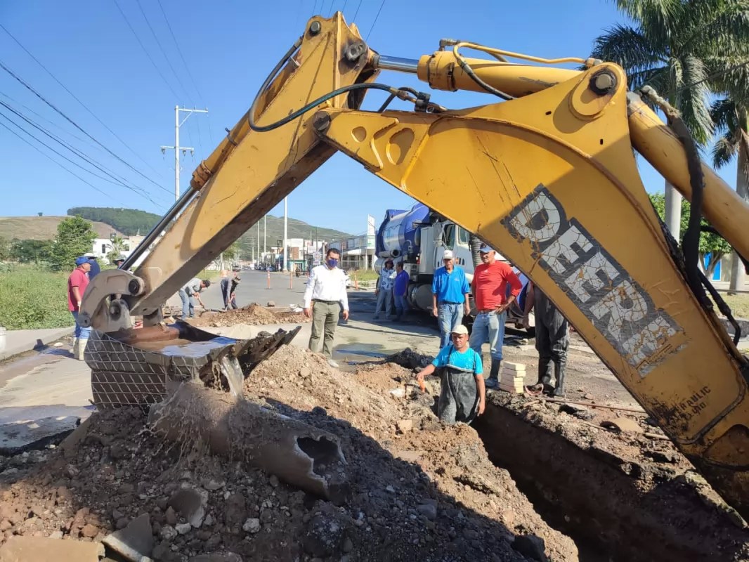 ¡Sin piedad, ni sonrisas!: Intensificará SIAPA cortes de drenaje en Tepic