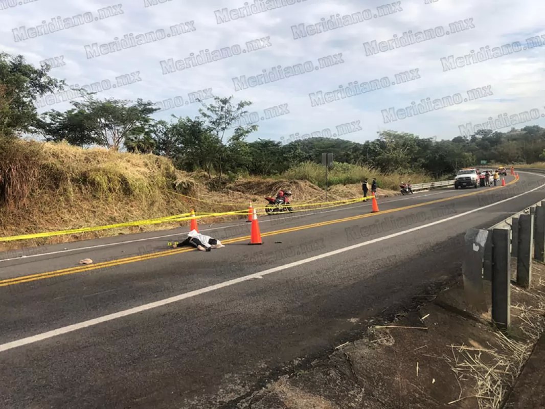 Joven mujer pierde la vida en la autopista Tepic-Matanchen