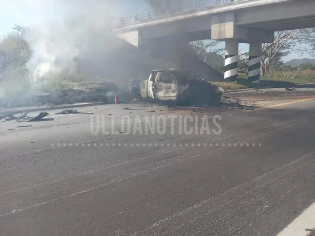 Quedó prensado y murió calcinado