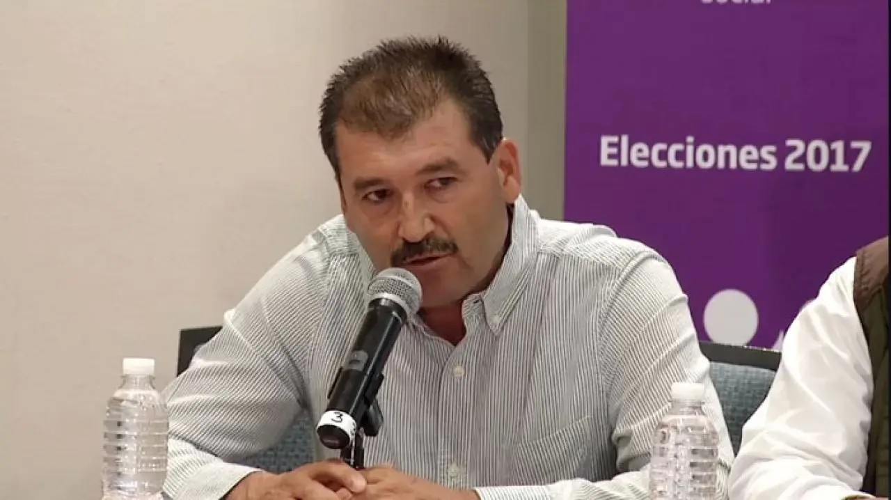 Presentan denuncia penal contra ex alcalde de Amatlán de Cañas, Saúl Parra