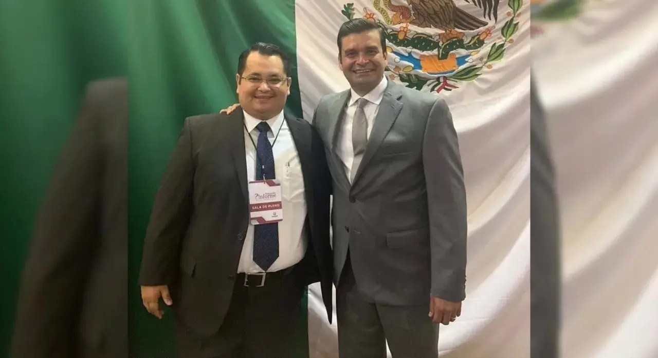 Andrés Rodríguez repartió bases de la SEP a su esposa y familiares