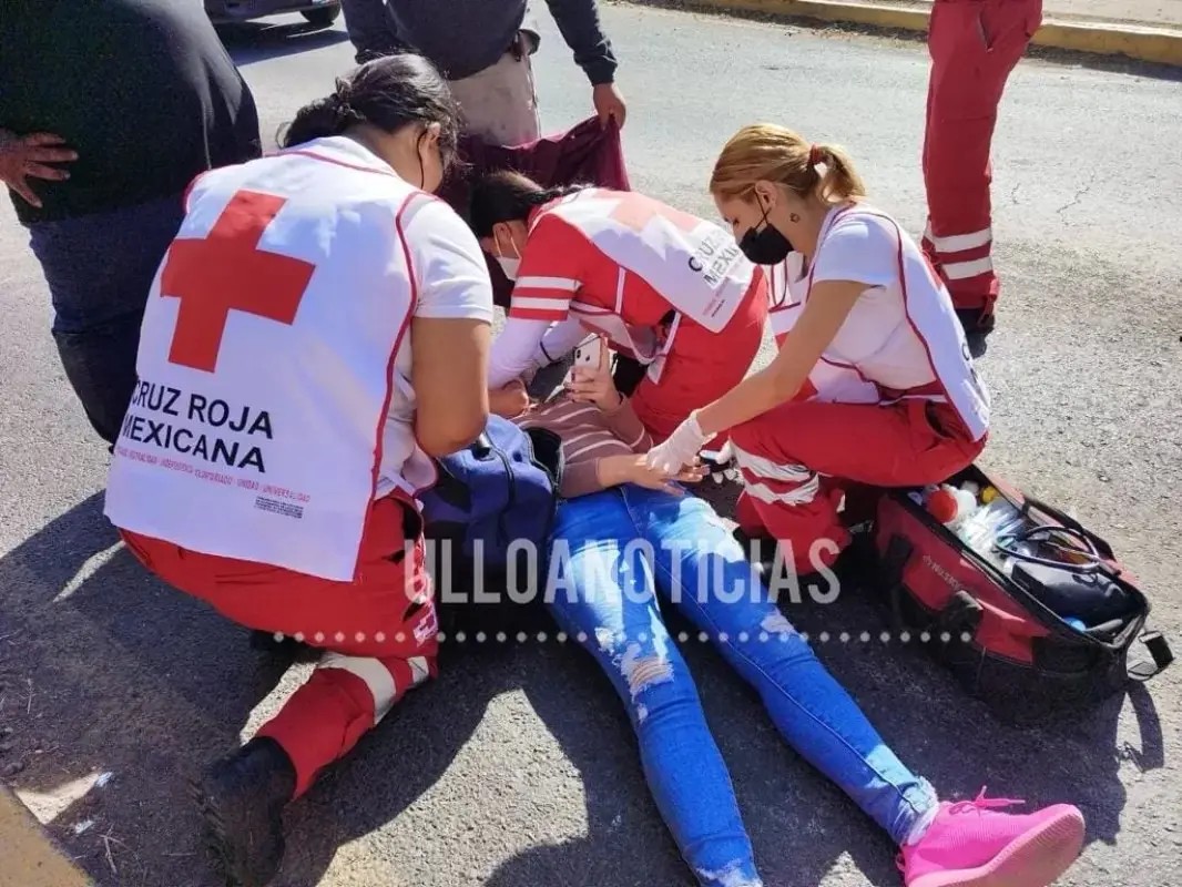 Taxista atropella a mujer en el bulevar colosio