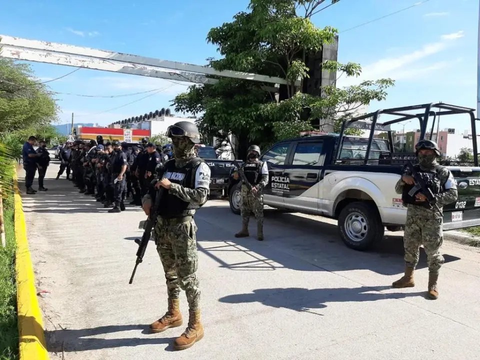 Navarro va por mando único de seguridad