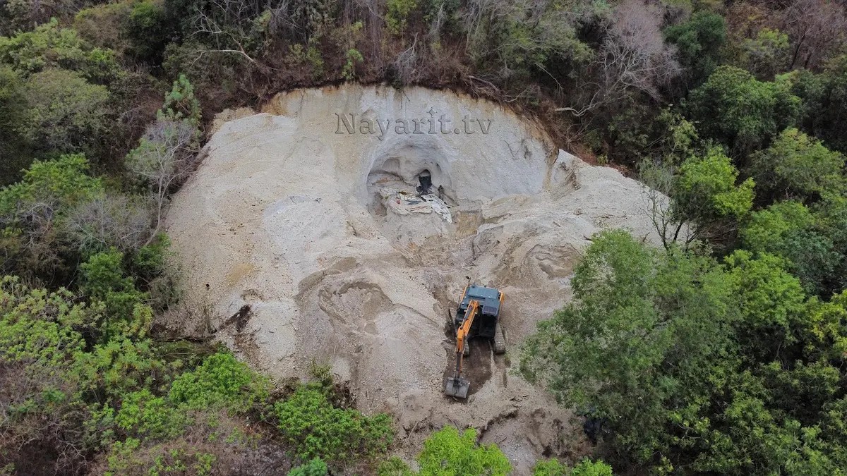 Aumentan a ocho el número de cuerpos recuperados en 'la cueva del diablo'