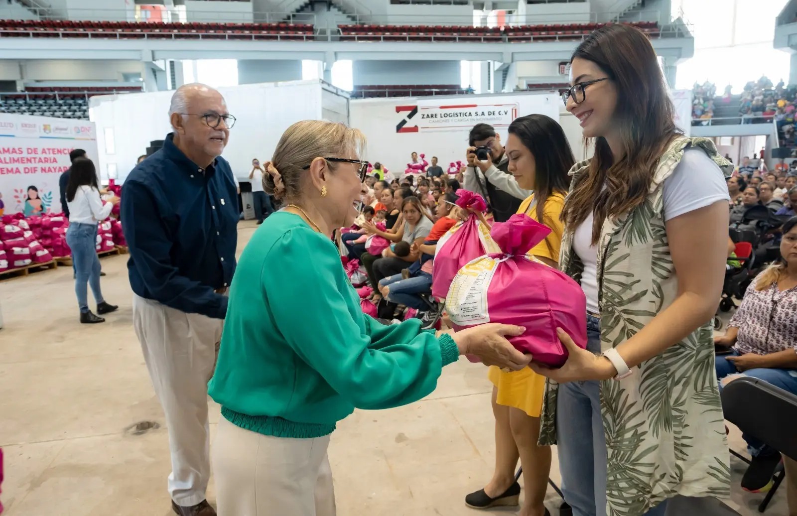 Beneficia DIF Nayarit a 102 mil familias