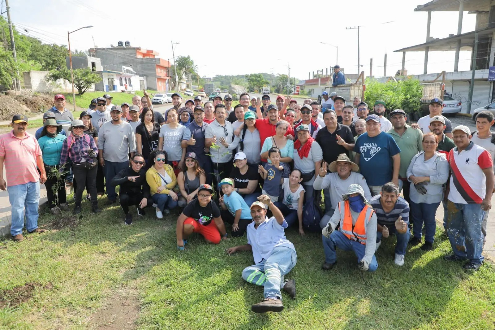 Plantan 7 mil árboles en Tepic