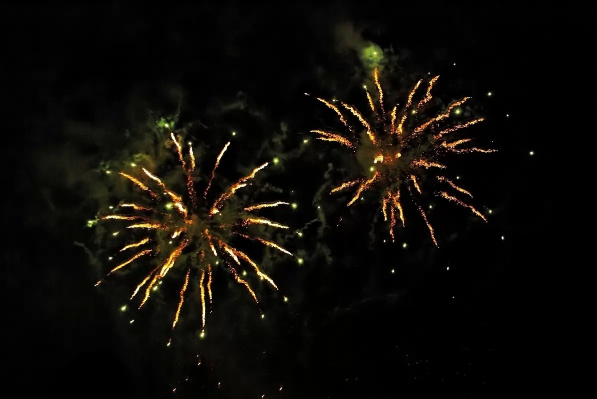 Se niegan iglesias católicas a dejar de usar cuetes en sus celebraciones